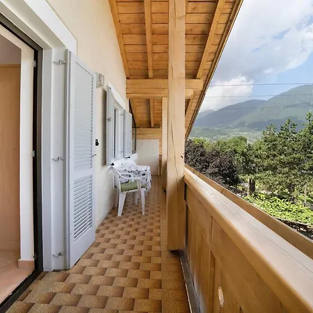 Apartment Weinsepphof 4 *