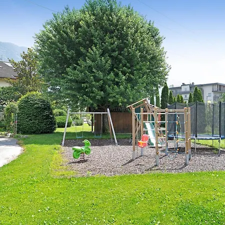 Weinsepphof 4 *